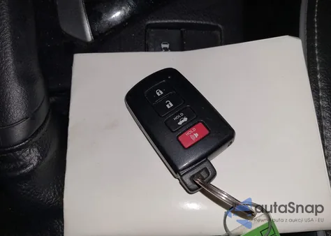 2017 Toyota Corolla Xle из США, поврежденный, VIN 2T1BURHE2HC832667